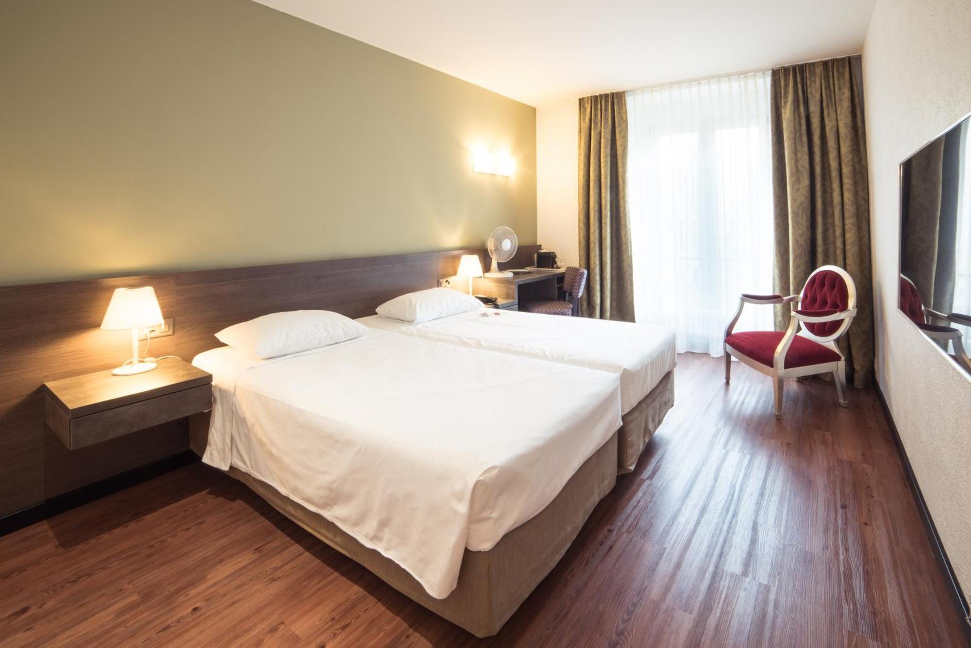 Hotel Montana Ginebra Habitación foto